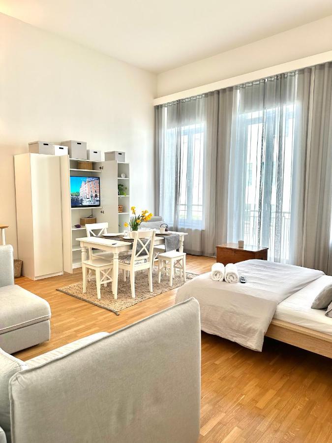European Comission Beautiful Studio Appartement Brussel Buitenkant foto
