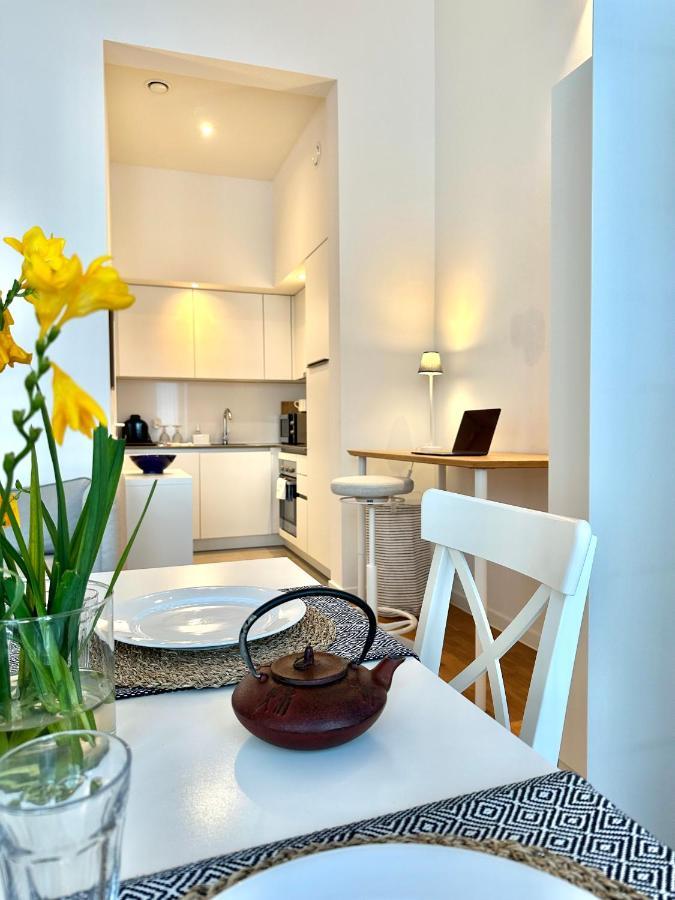 European Comission Beautiful Studio Appartement Brussel Buitenkant foto