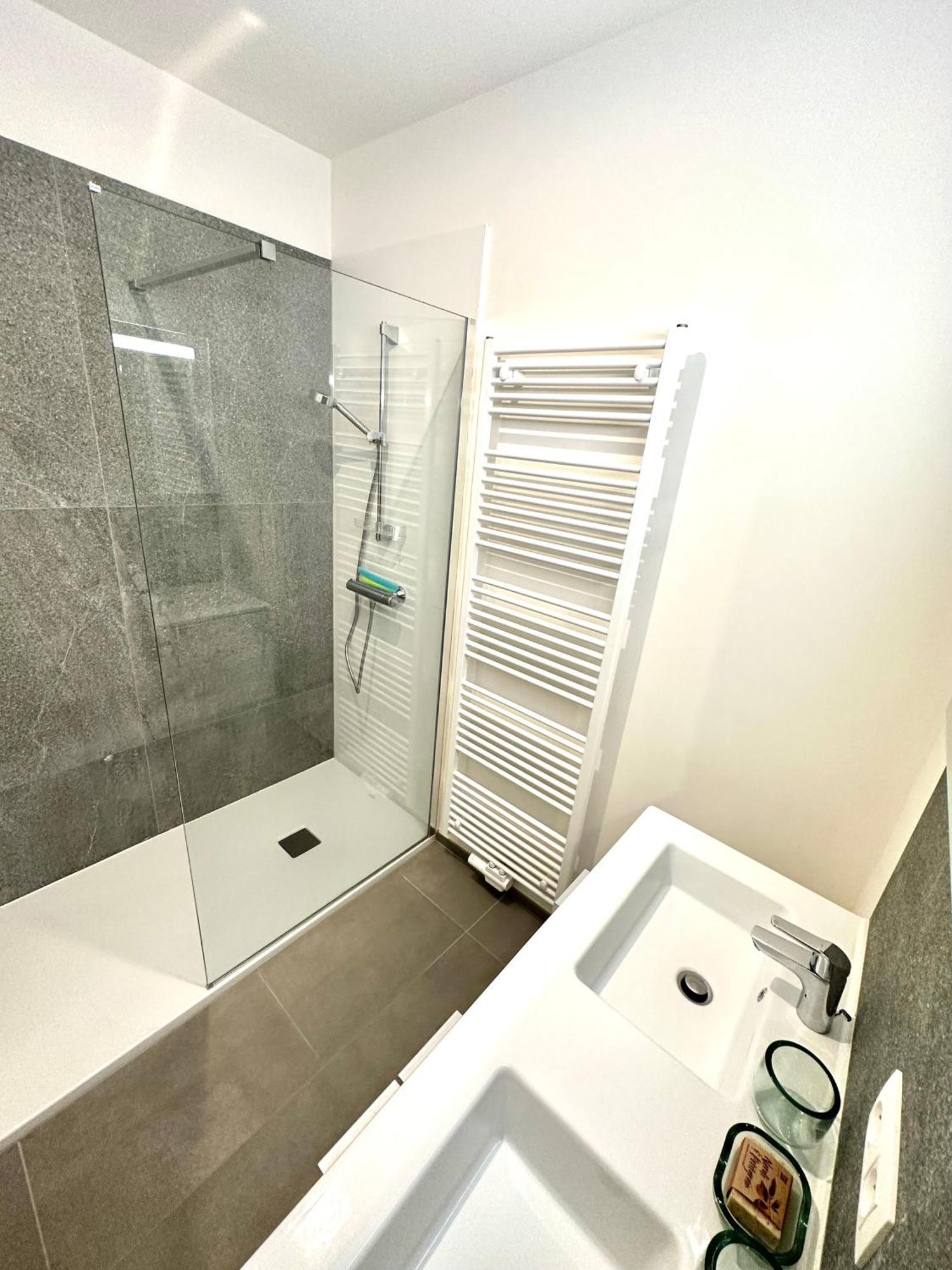 European Comission Beautiful Studio Appartement Brussel Buitenkant foto